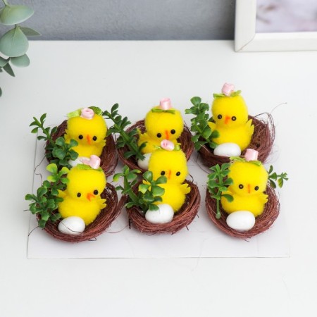 Easter souvenir "chicken with a rose and testicle in a nest with a flower" set 6 pcs 3x4x4 cm