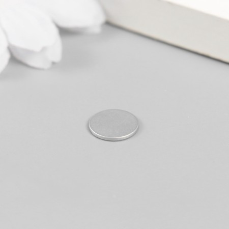 Magnet Technical silver round 10x10x1 mm-3