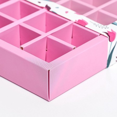 Box for 16 sweets, "tulips" 17.7 x 17.7 x 3.8 cm-4
