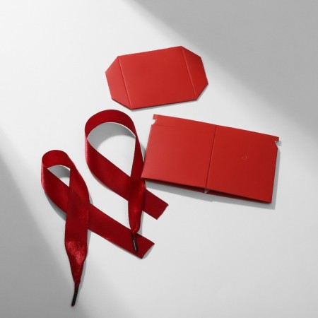 Gift box "Present" 6 × 6, red-1