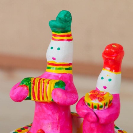 Filimonovskaya toy "A couple on a sleigh"-1