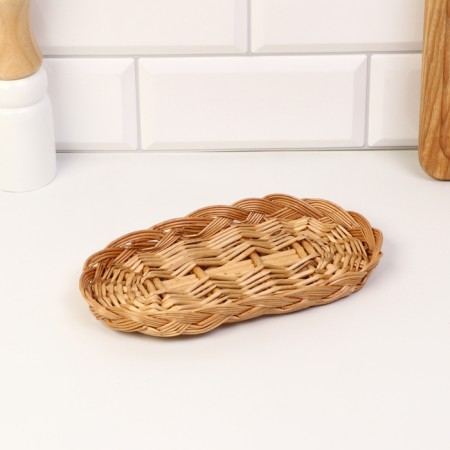 Braged tray, 21 x 11 x 2 cm, vine-1
