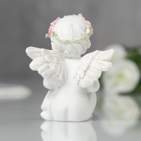 Figure Polystone "Angel with a heart of pink roses" 7.5x6x6 cm-3
