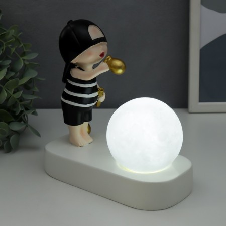Souvenir Polystone Light "Baby in a black cap, with a gold bubble at the ball" 16.5x8x16 cm-6