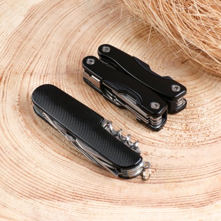 Set of Gift Swiss Knife and Multitula-4