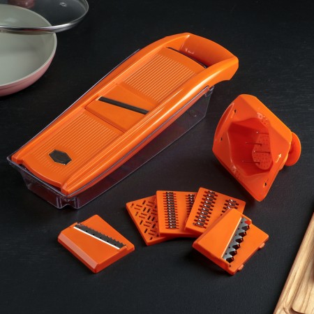 Set for cutting vegetables No. 1, with 6 nozzles, vegetable manager and container