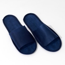 Spinbond's slippers 