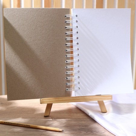 Sketchbook in a solid cover A5, 80 sheets 160 g/m2 "Cat"-1