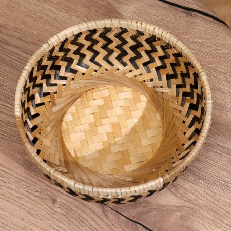 VAZ with a lid weaved, from bamboo 22x22x14 cm-4