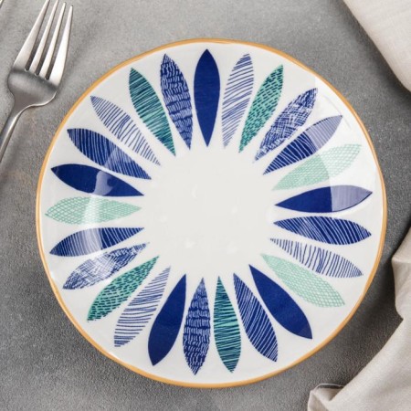 Ceramic pies "Mensy", d = 18 cm, white color