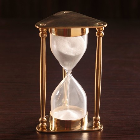 Sanding clock "Melania" Brass, glass (5 min) 8x8.5x14.5 cm