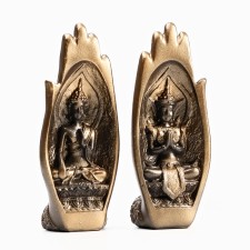 A set of figures 