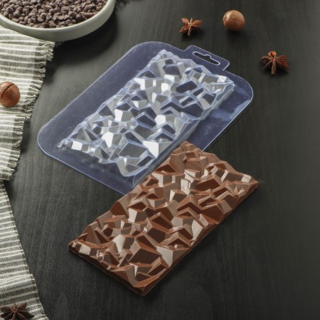 Form for chocolate and sweets Plastic "Tiles broken crystal", the color is transparent