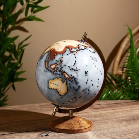 Souvenir Globe "Wooddie" 22x22x35 cm-1