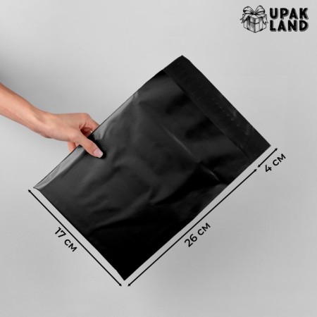 Courier bag with an adhesive valve, black 17 x 26 + 4 cm, 50 pcs