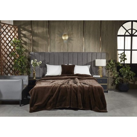 Richard blanket, size 210x230 cm, chocolate color