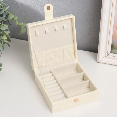 Casket to the leatherette for jewelry "Idilia. Square" White 5x12x12 cm-2