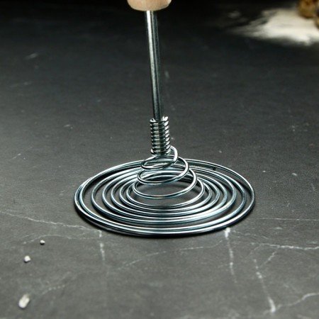 Vennese for whipping with a wooden handle "Spiral", 27.5 cm-2
