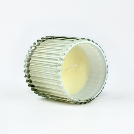 Aromatic candle: grapefruit and honey, 6.5 x 7.2 cm.-5