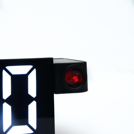 Clock - Electronic desk an alarm clock with a projection on the ceiling, thermometer, calendar, USB-3