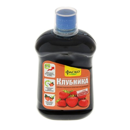 Fertilizer organomineral "Fasco", liquid, in bottles, for strawberries, 500 ml
