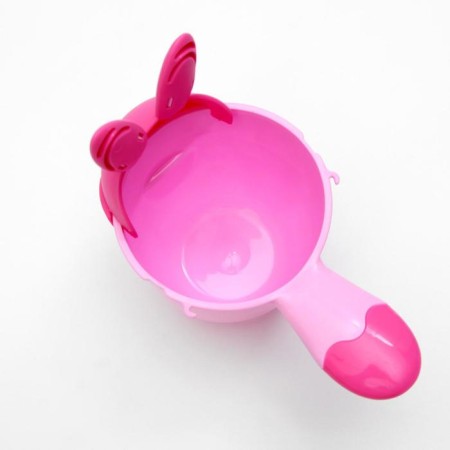 Plastic bucket for bathing and shampooing, children's bath bucket "Bunny" 500 ml., With a lea, color pink-3