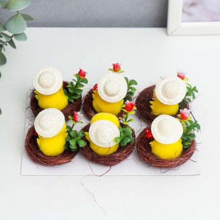 Easter souvenir "chicken in a hat in a nest with a flower" set 6 pcs 3x4x4 cm-2
