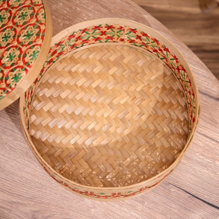 Basket with a covered lid, from bamboo 30x30x13 cm-2