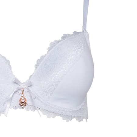 Women's bra, white color, size 80C-6