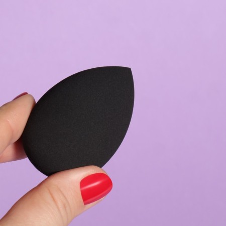 Makeup sponge, set - 2 pcs, 6 × 4 cm, increase when getting wet, black color is black-6