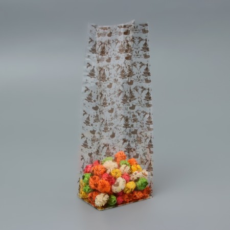 A package with a hard bottom of 6 x 8 x 23 cm "Make a desire"