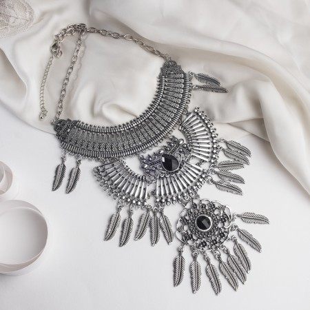 The necklace "Odyssey" feathers, black color in black silver, 42 cm