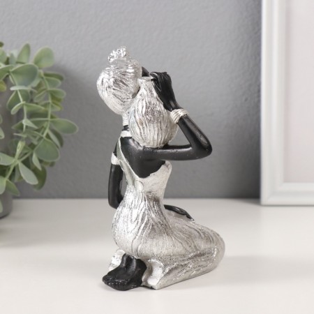 Polystone souvenir "African in a dress with leaves, with a jug, sits" silver 10.5x9x16 cm-1