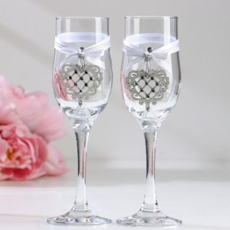 A set of wedding glasses "openwork", handmade, white-white, 6x6x20.5 cm, 2 pcs.