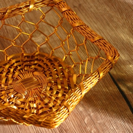 Fruit basket "Leila" aluminum, 23x23x9 cm-1