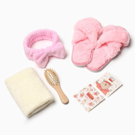 Set of Gift Ethel "New Year: House Party" towel 30x60 cm and accessories-1