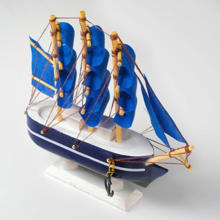 Souvenir small "Stratford" souvenir ship, sides blue with a white strip, blue sails, 4 × 16.5 × 16 cm-2