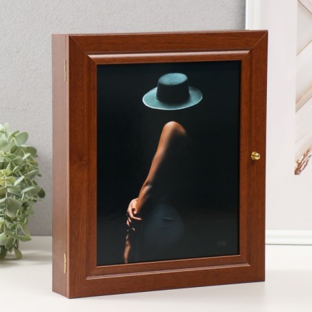 Key "Lady" 26x31cm walnut-1