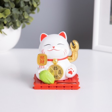 Plastic Plastic "White Mani-Neko with Manya" 8x8x8.5 cm
