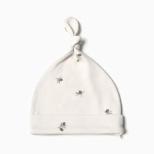 A cap (hat) with a node of the baby I am Olives, p. 40, milk