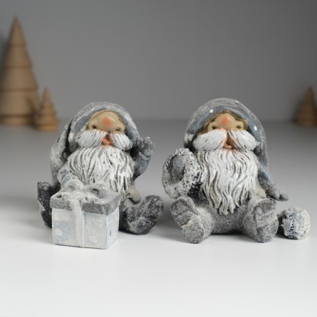 Polystone souvenir "Gnome in a gray long cap with a white beard" MIX 8.5x7x7.2 cm