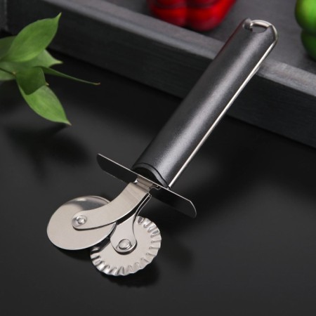 Knife for pizza and dough bonjo, double, 18 × 7 cm, d = 4 cm, black color-2