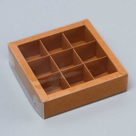 Box for 9 sweets, 13.7 x 13.7 x 3.5 cm. Confectionery packaging-1