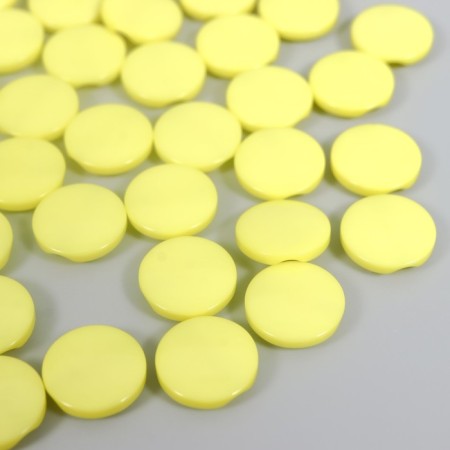Buttons plastic on the midnight "Bulk yellow" 1.3x1.3 cm set 50 pcs 2x5x5.5 cm