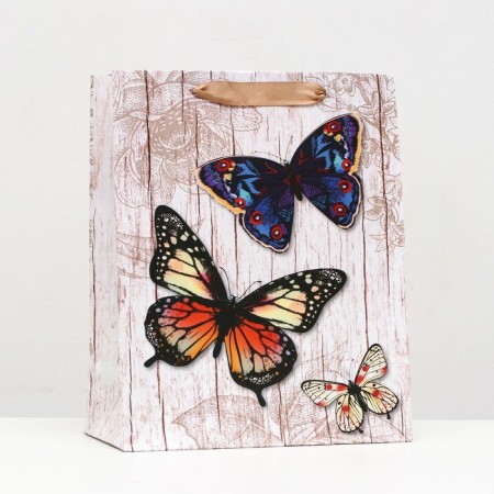 Laminated "butterflies" 26x32x12 package