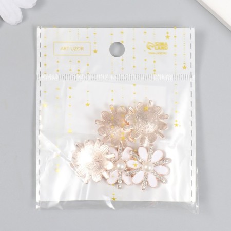 Decor for creativity Metal "White Chamomile" enamel, rhinestones, pearl 0.8x2.3x2.3 cm-4