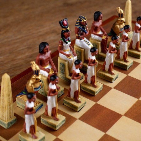 Chess souvenir "Battle for Egypt", h king-8 cm, pawns-6 cm, 36 x 36 cm-5