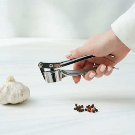 Press for garlic "Ernest", 15 cm, silver color-9