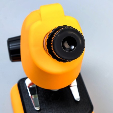 Microscope "Young Biologist" Frendering to x1200, yellow, backlight-3