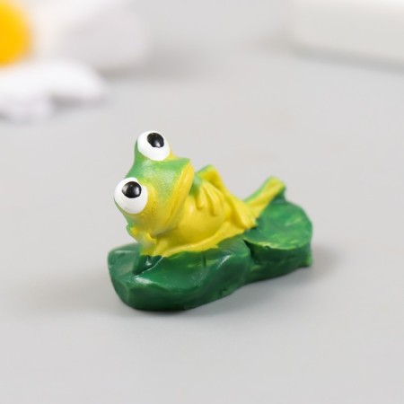 Figure for Florarium Polystone "Frog rest" 4x3.5x3 cm-3